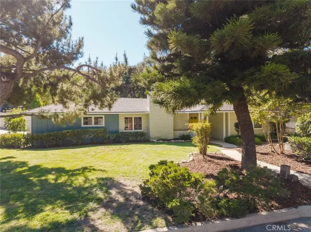 3747 El Lado Drive, Glendale, California 91208 — photo 4