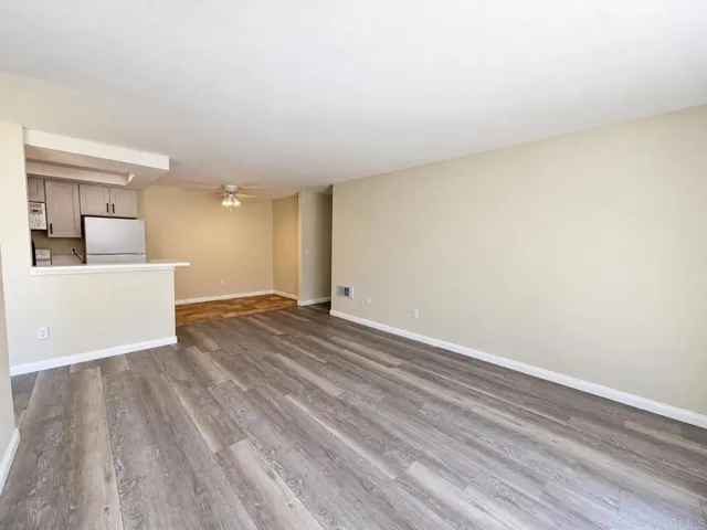 432 Edgehill Lane, Oceanside, California 92054 — photo 4