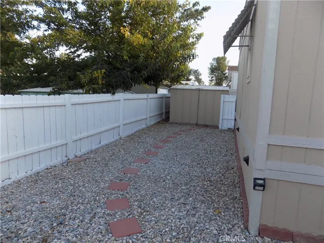 14000 El Evado Rd Spc 48, Victorville, California 92392 — photo 5