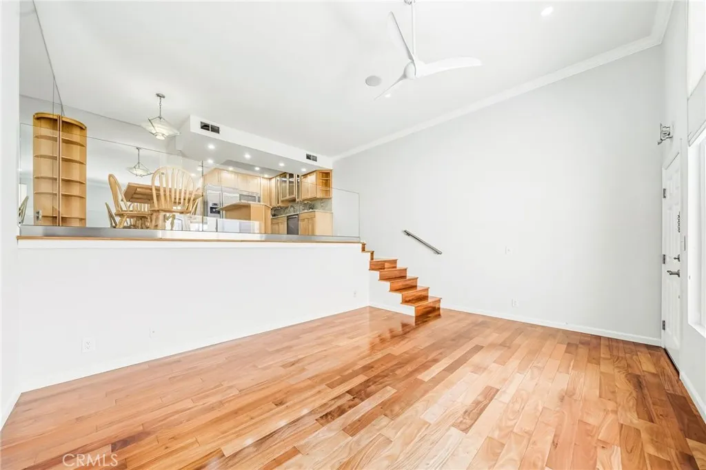 gallery-image 2