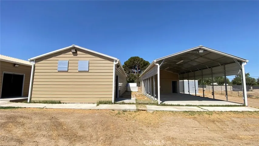 35640 82nd E, Littlerock, California 93543 — photo 5