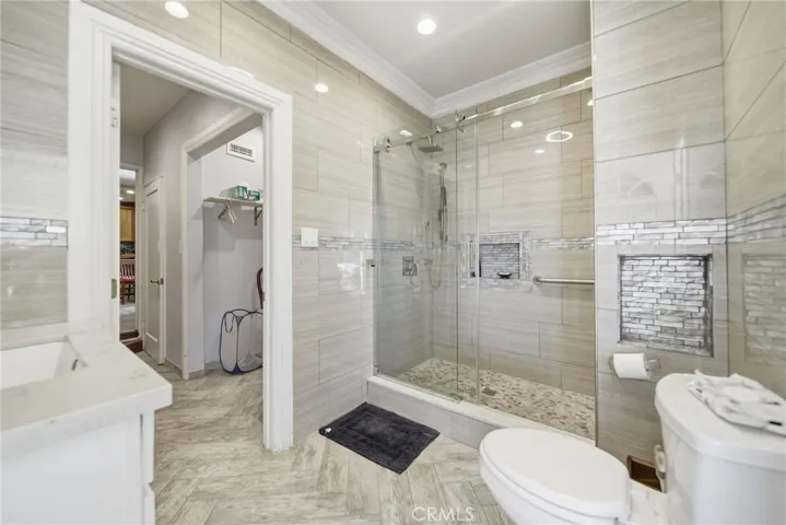 13500 Pierce, Pacoima, California 91331 — photo 5