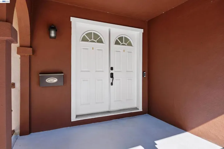 3247 Round Hill Drive, Hayward, California 94542 — photo 5