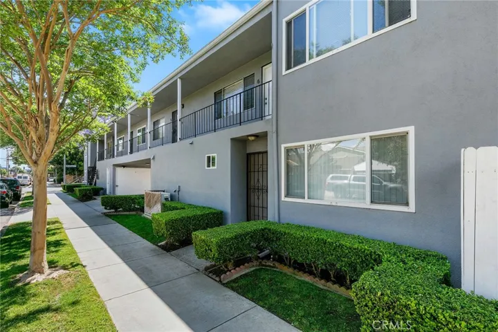 1761 Park Avenue, Long Beach, California 90815 — photo 5
