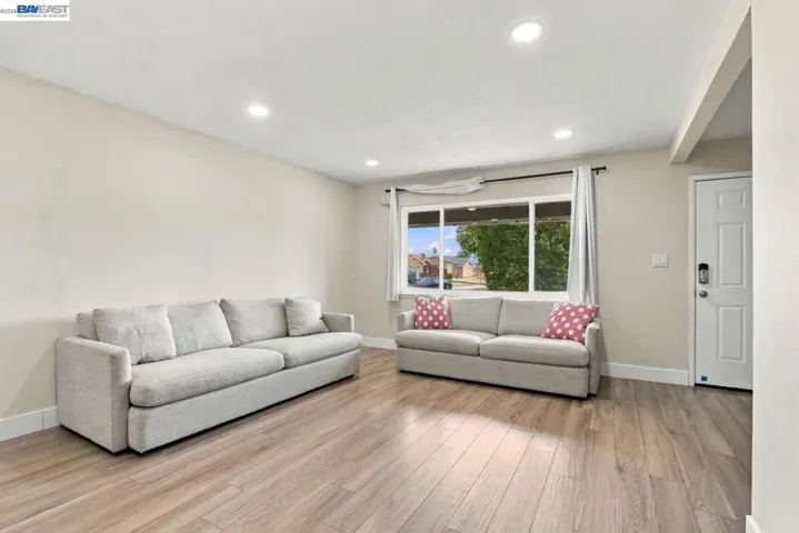 25531 Scripps St, Hayward, California 94545 — photo 5