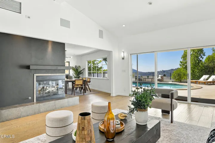 507 Venado Vista Drive, La Canada Flintridge, California 91011 — photo 4