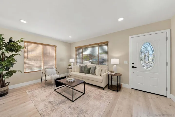 10971 Martinique Way, San Diego, California 92126 — photo 4