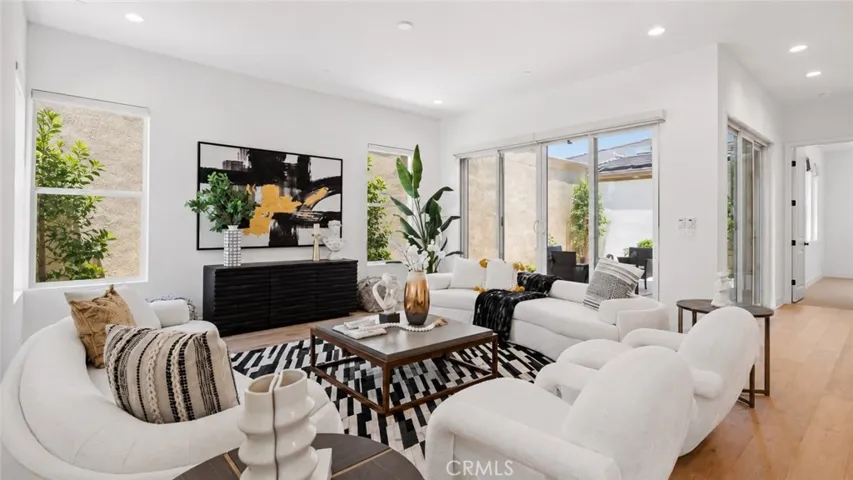 133 Bosal, Irvine, California 92618 — photo 4