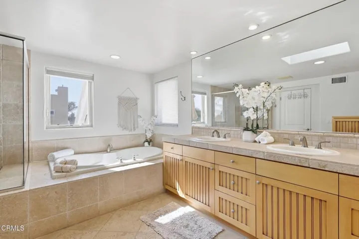 24-web-or-mls-24-4029 Sunset Ln _ - Copy