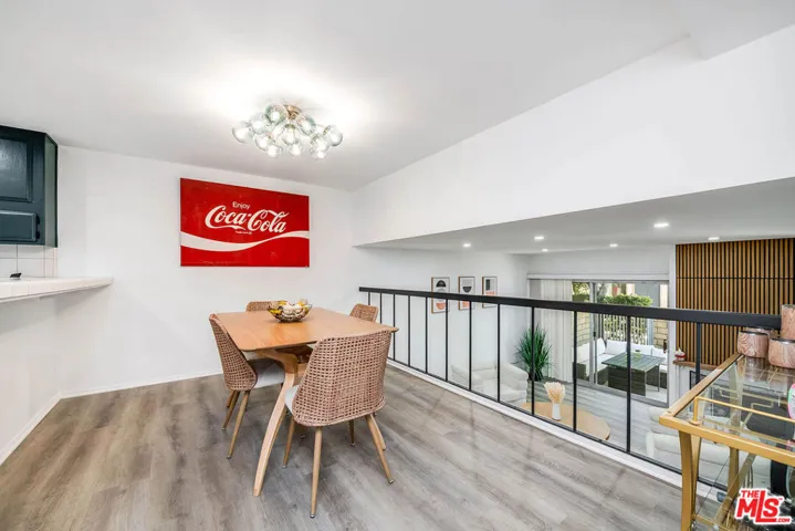 4231 W Sarah Street, Burbank, California 91505 — photo 4