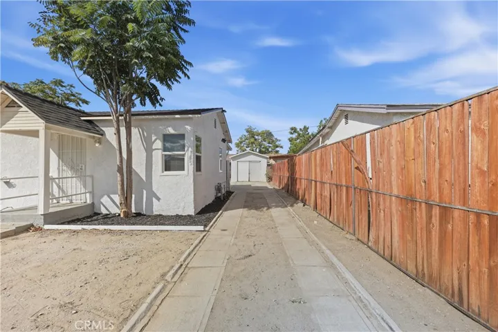 308 W Central, Hemet, California 92543 — photo 5