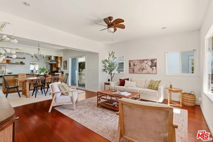 1825 Middleton Place, Los Angeles, California 90062 — photo 4