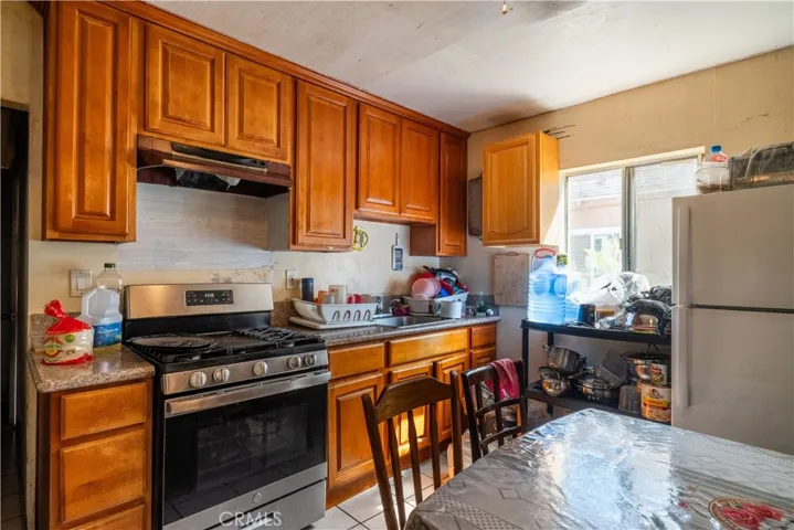 3443 Estrada, Los Angeles, California 90023 — photo 5
