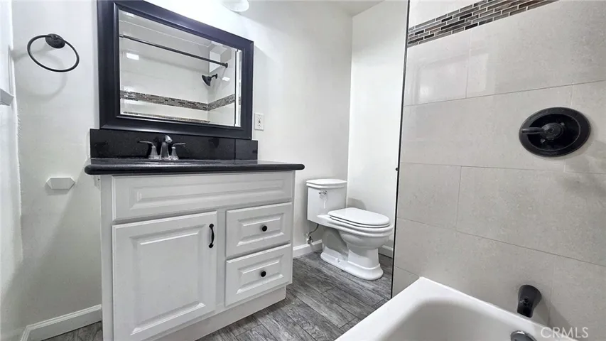 7011 Fountain, Los Angeles, California 90028 — photo 4