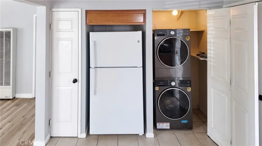 Laundry Refrigerator