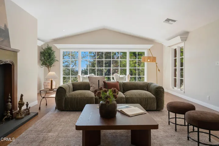 250 N San Rafael Avenue, Pasadena, California 91105 — photo 5