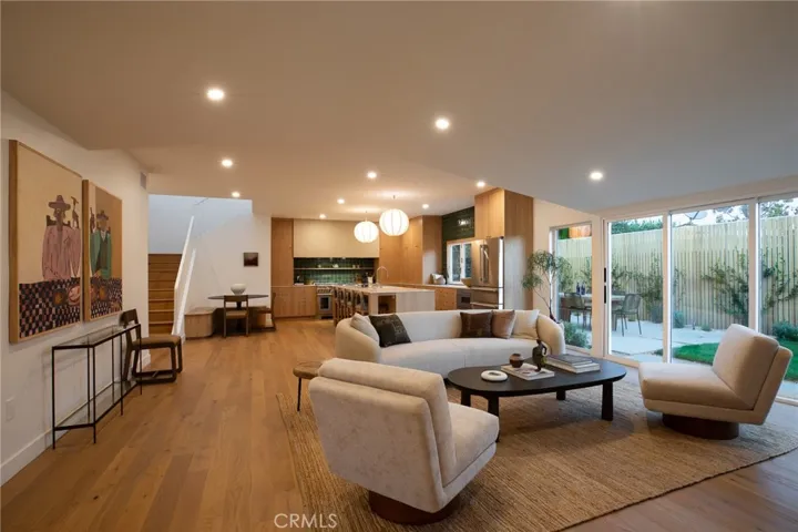 288 E Bay Street, Costa Mesa, California 92627 — photo 4