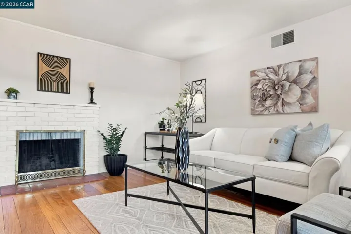 3961 Mulberry Drive, Concord, California 94519-1216 — photo 5