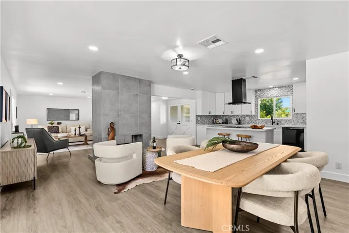 18211 Fairhaven, Santa Ana, California 92705 — photo 5