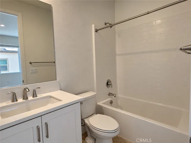 709 Sonia, Irvine, California 92618 — photo 5