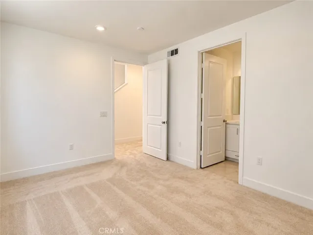 709 Sonia, Irvine, California 92618 — photo 4