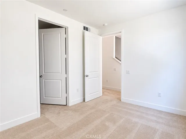 713 Sonia, Irvine, California 92618 — photo 4