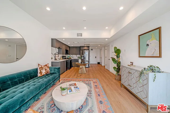 321 Oxford Avenue Ph6, Los Angeles, California 90020 — photo 4
