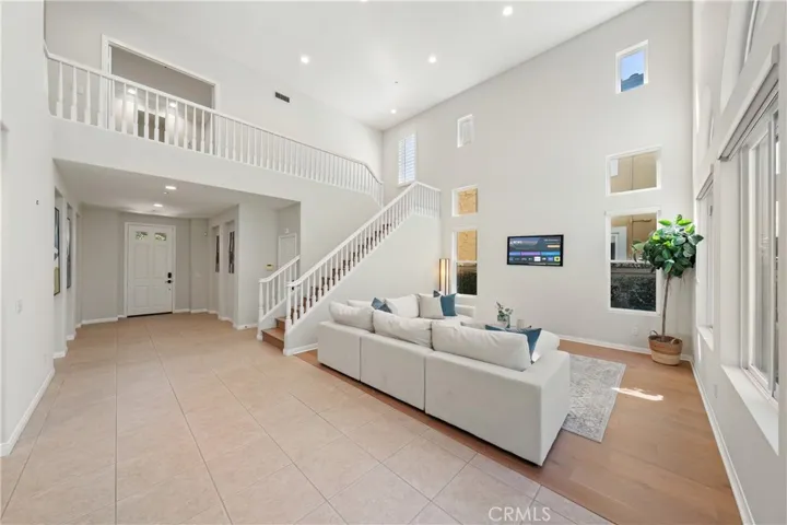 25 Garnet, Irvine, California 92620 — photo 5