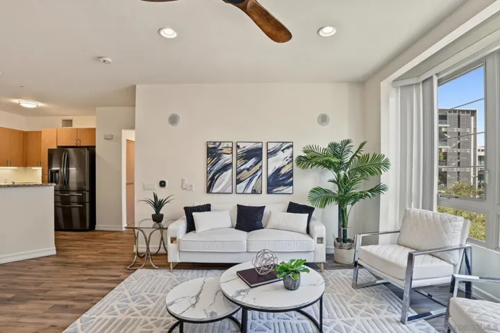 1465 C 3407, San Diego, California 92101 — photo 5