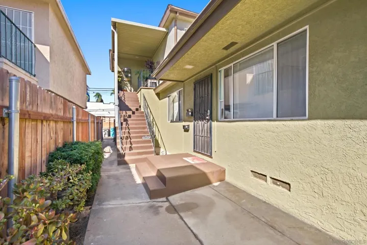 4550 Utah Street, San Diego, California 92116 — photo 5