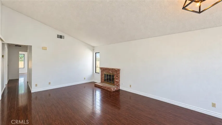 7934 E Saffron Street, Anaheim, California 92808 — photo 4