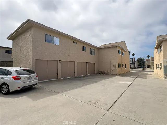 16672 Dolores Lane, Huntington Beach, California 92649 — photo 5