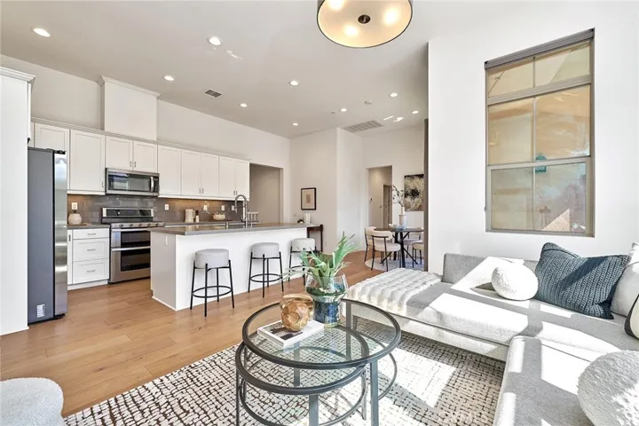 112 Parkwood, Irvine, California 92620 — photo 4