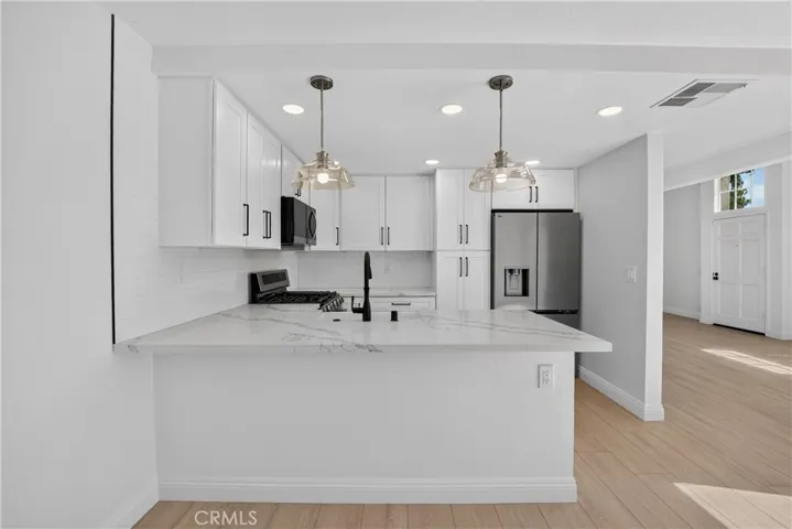 47 Georgetown 40, Irvine, California 92612 — photo 4