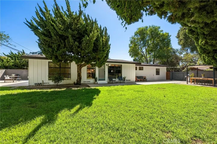 2000 Iroquois, Long Beach, California 90815 — photo 4