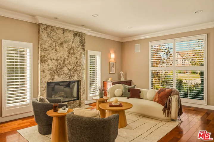 854 S Rimpau Boulevard, Los Angeles, California 90005 — photo 5