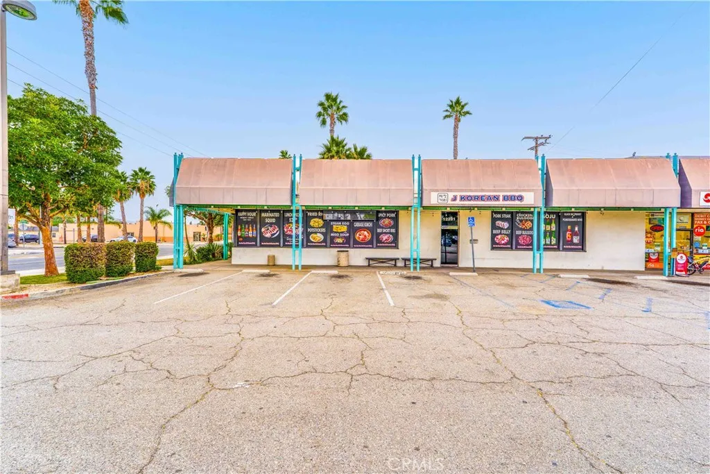 12201 Carson St