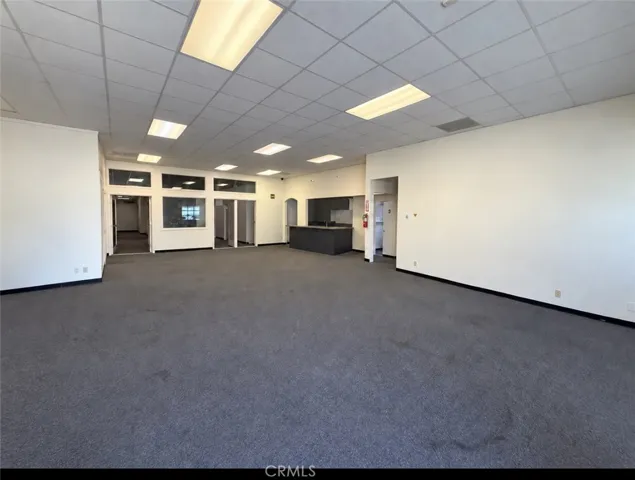 3210 W Vanowen Street, Burbank, California 91505 — photo 5