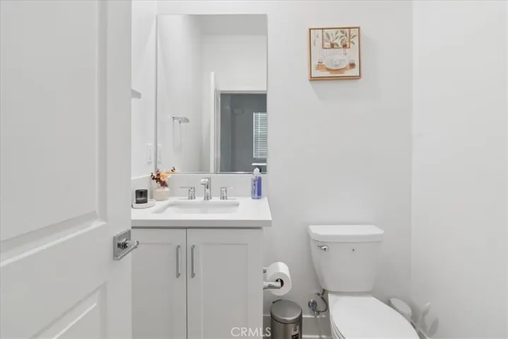 27217 Tamarack Lane, Valencia, California 91381 — photo 4