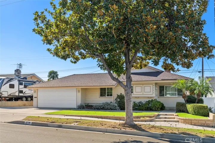 2736 E Coolidge, Orange, California 92867 — photo 4