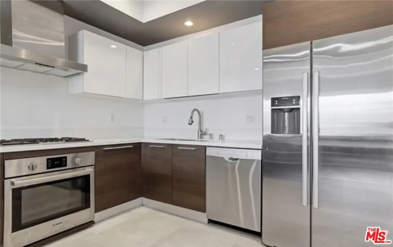 118 S Kenwood Street 407, Glendale, California 91205 — photo 5