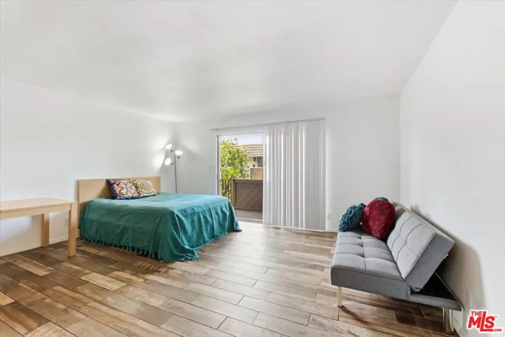 5585 E Pacific Coast Highway 251, Long Beach, California 90804 — photo 5