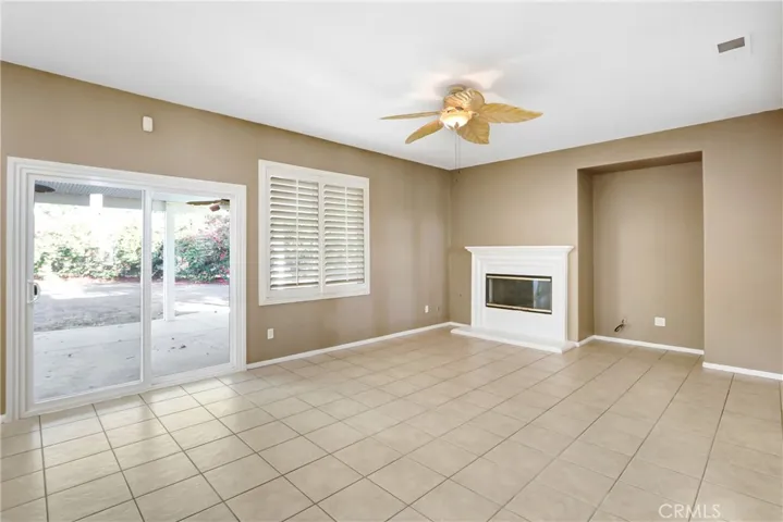 33533 Azalea, Murrieta, California 92563 — photo 4