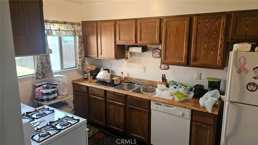 901 E 102nd, Los Angeles, California 90002 — photo 5