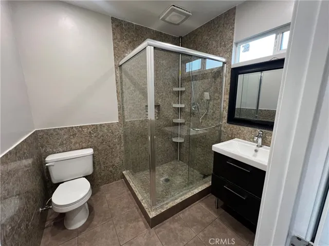 8466 San Antonio Avenue, South Gate, California 90280 — photo 5
