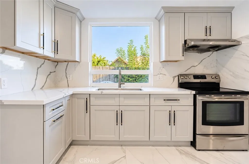 ADU kitchen