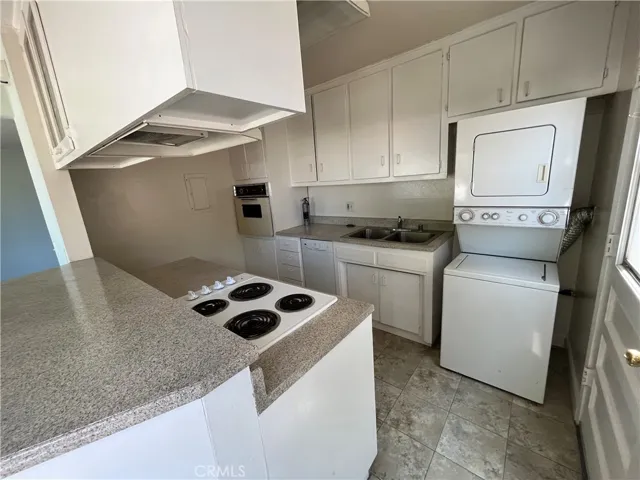 2956 Peppertree, Costa Mesa, California 92626 — photo 5
