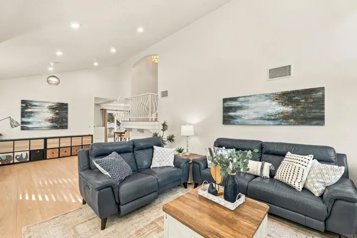 2343 Fair Oak Ct, Escondido, California 92026 — photo 5