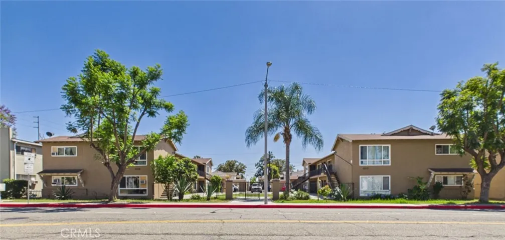 2312 Commonwealth, Fullerton, California 92831 — photo 4