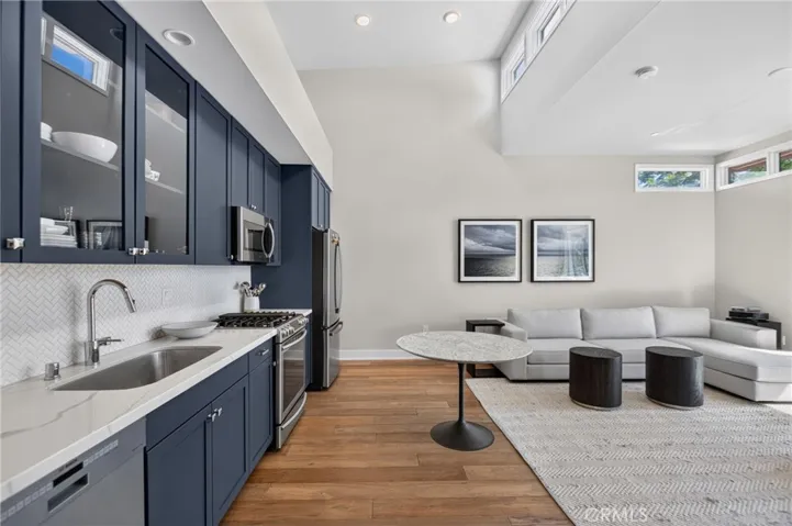 125 Hurlbut Street 202, Pasadena, California 91105 — photo 5